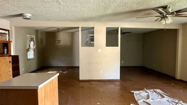 509 N 10th Street, Sanger, TX 76266