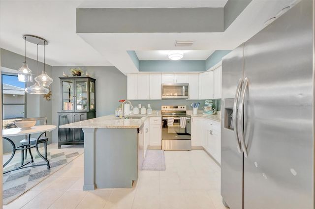 5872 PAUMA COURT, Sarasota, FL 34232