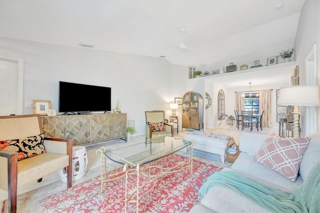 5872 PAUMA COURT, Sarasota, FL 34232