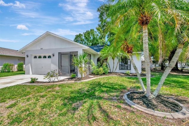 5872 PAUMA COURT, Sarasota, FL 34232