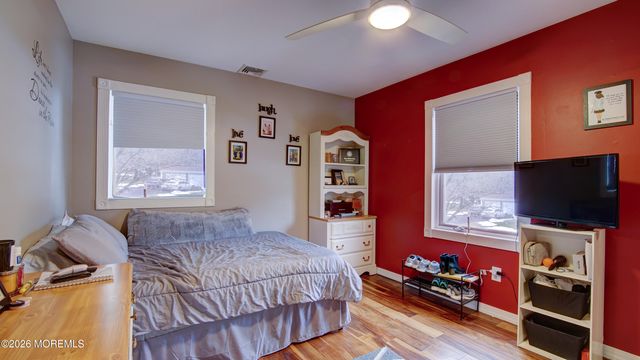 6 Carlisle Court, Manalapan, NJ 07726