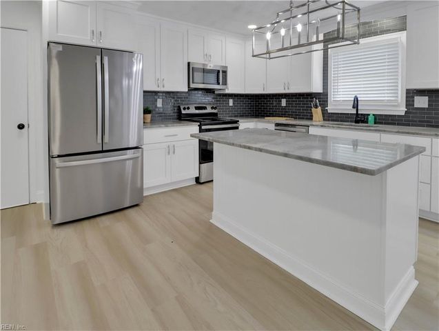 4504 Picasso DR, Virginia Beach, VA 23456