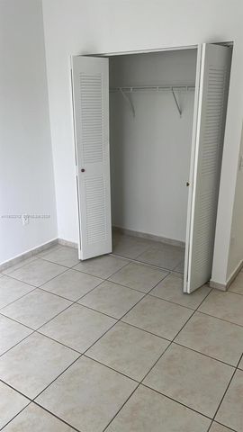 7240 NW 114th Ave 201, Doral, FL 33178