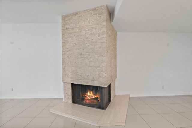 2518 S Sierra Madre, Palm Springs, CA 92264