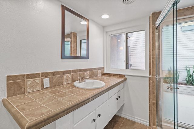 2518 S Sierra Madre, Palm Springs, CA 92264