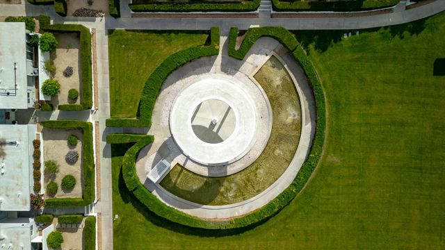 2518 S Sierra Madre, Palm Springs, CA 92264