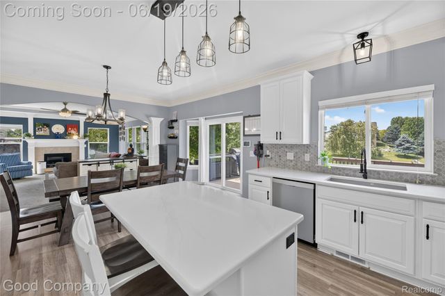 1020 Cross Street, Oxford Charter Township, MI 48371