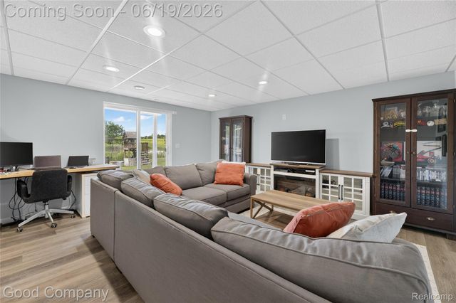 1020 Cross Street, Oxford Charter Township, MI 48371