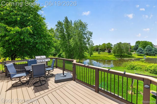 1020 Cross Street, Oxford Charter Township, MI 48371