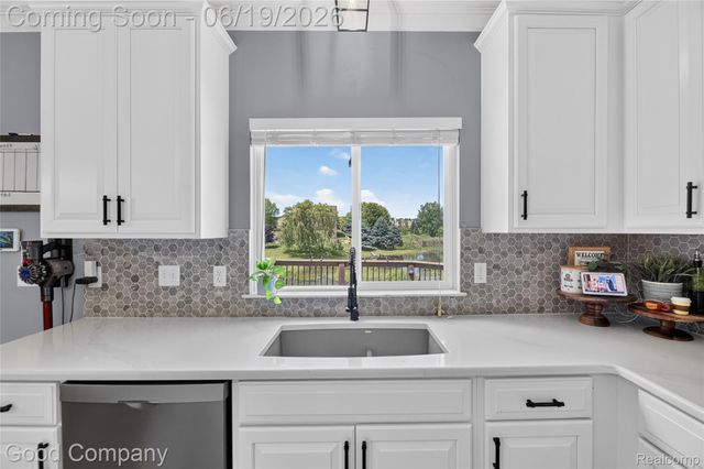 1020 Cross Street, Oxford Charter Township, MI 48371