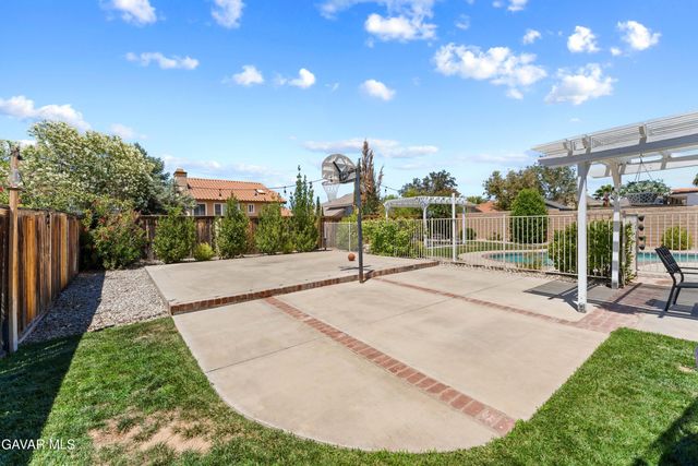 3407 Denham Drive, Palmdale, CA 93551