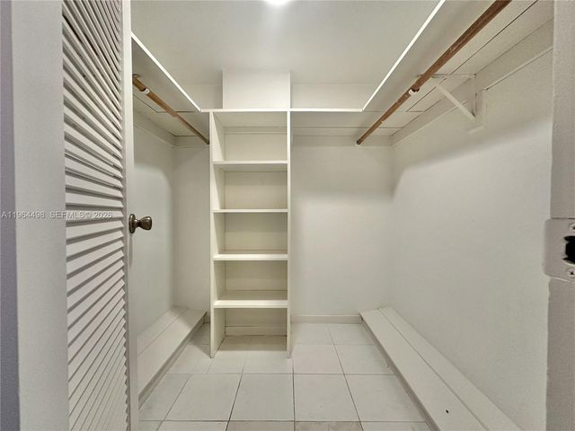 1470 NE 125th Terrace 210, North Miami, FL 33161