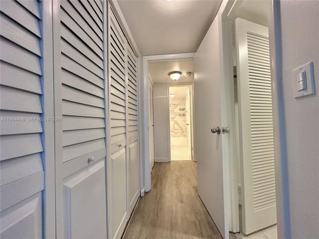 1470 NE 125th Terrace 210, North Miami, FL 33161