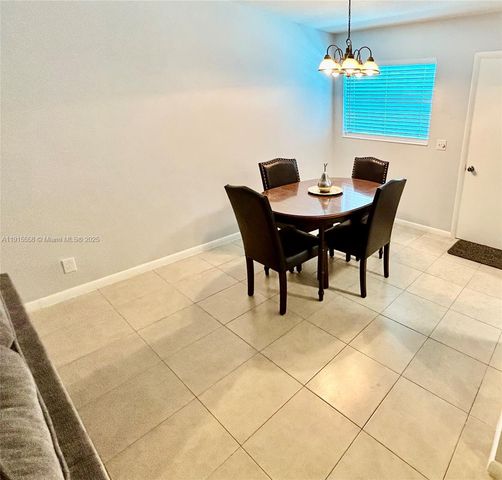 2213 NE 1st Ct 203, Boynton Beach, FL 33435