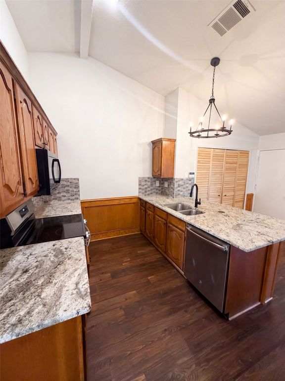 6808 Younger Drive, The Colony, TX 75056 — photo 2