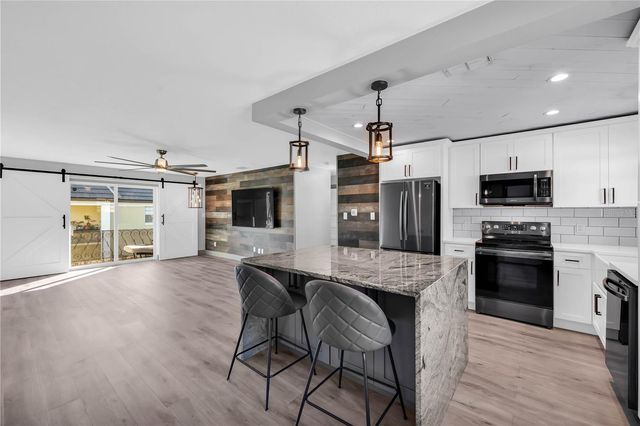 1500 GAY ROAD 8D, Winter Park, FL 32789