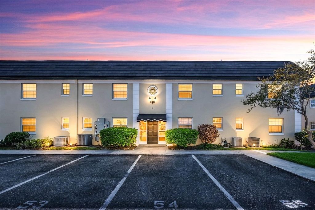 1500 GAY ROAD 8D, Winter Park, FL 32789