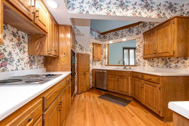 3501 East Cooper Boulevard, Springfield, MO 65802