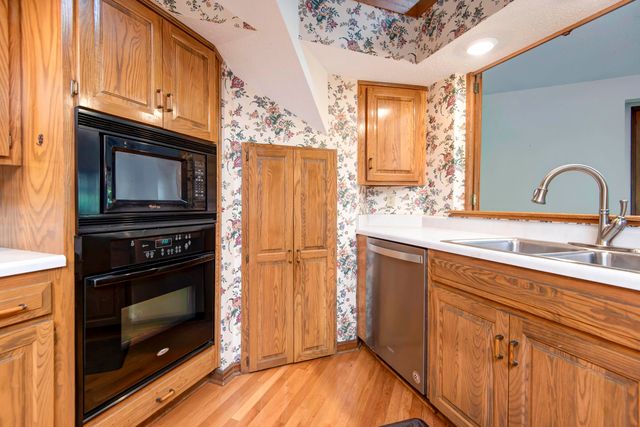 3501 East Cooper Boulevard, Springfield, MO 65802
