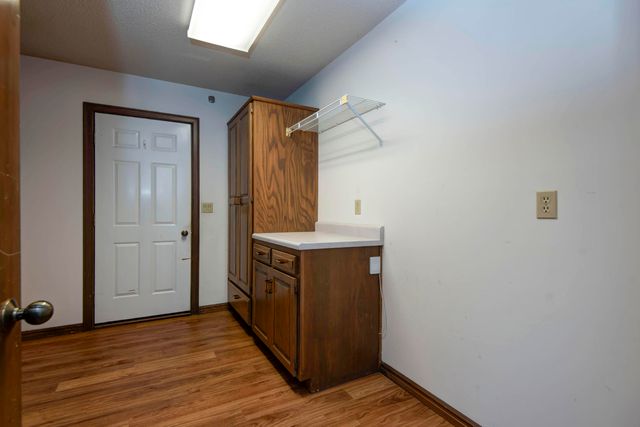 3501 East Cooper Boulevard, Springfield, MO 65802