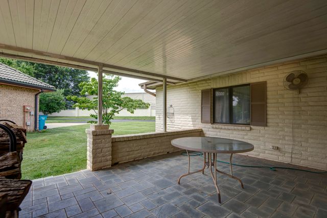 3501 East Cooper Boulevard, Springfield, MO 65802