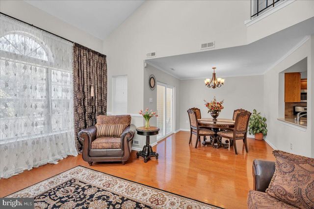 18 KENTON PL, Mount Laurel, NJ 08054