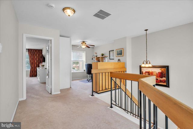 18 KENTON PL, Mount Laurel, NJ 08054