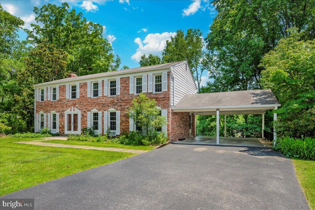 302 NOTLEY CT, Silver Spring, MD 20905