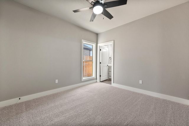 1111 N 6th Street, Wolfforth, TX 79382