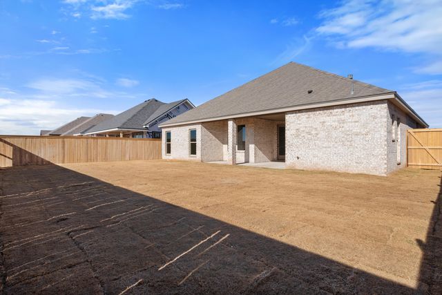 1111 N 6th Street, Wolfforth, TX 79382