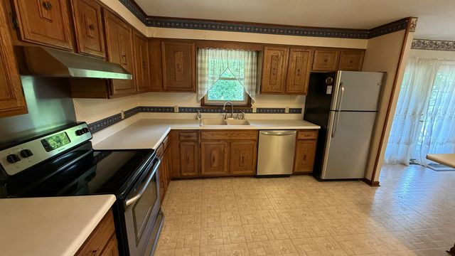 111 Hutton Court, Dayton, TN 37321