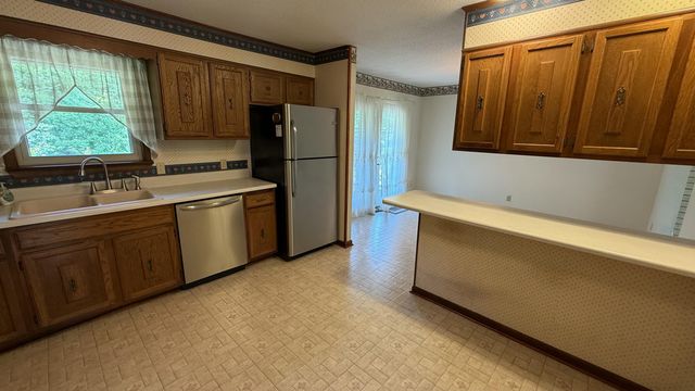 111 Hutton Court, Dayton, TN 37321