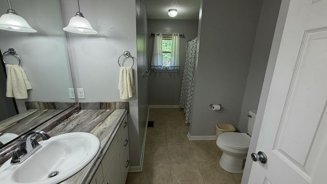 111 Hutton Court, Dayton, TN 37321