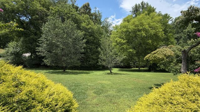 111 Hutton Court, Dayton, TN 37321