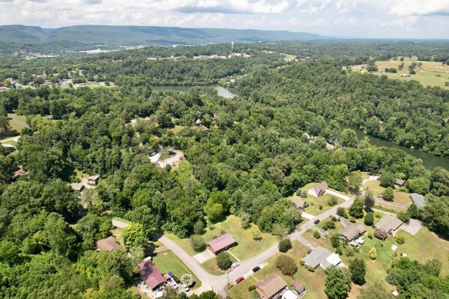 111 Hutton Court, Dayton, TN 37321