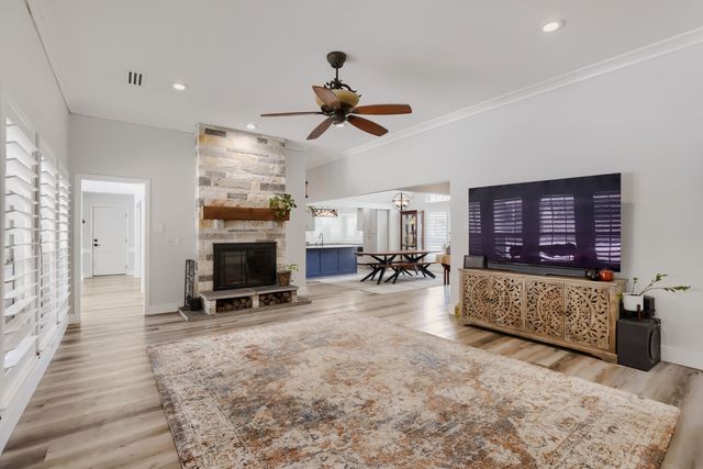 617 Buckboard Street, Ovilla, TX 75154