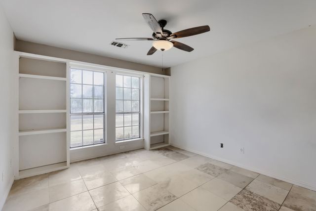 617 Buckboard Street, Ovilla, TX 75154