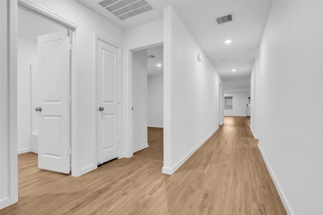 1902 Champions Drive, Navasota, TX 77868