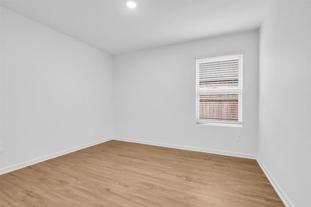 1902 Champions Drive, Navasota, TX 77868