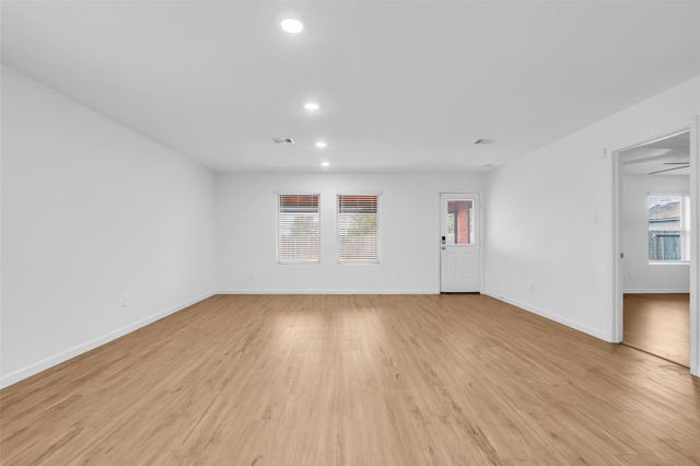 1902 Champions Drive, Navasota, TX 77868