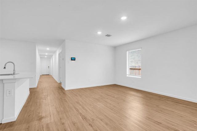 1902 Champions Drive, Navasota, TX 77868