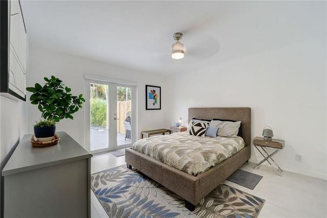 50 NE 30th Court 1-2, Wilton Manors, FL 33334