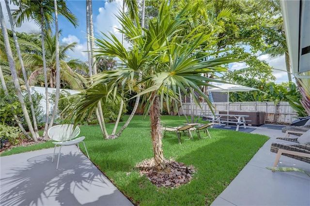 50 NE 30th Court 1-2, Wilton Manors, FL 33334