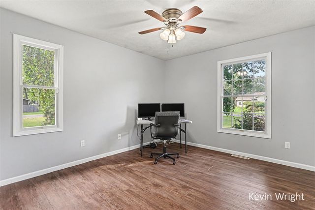1802 Duchess Court, Muskegon, MI 49445