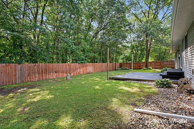 1802 Duchess Court, Muskegon, MI 49445