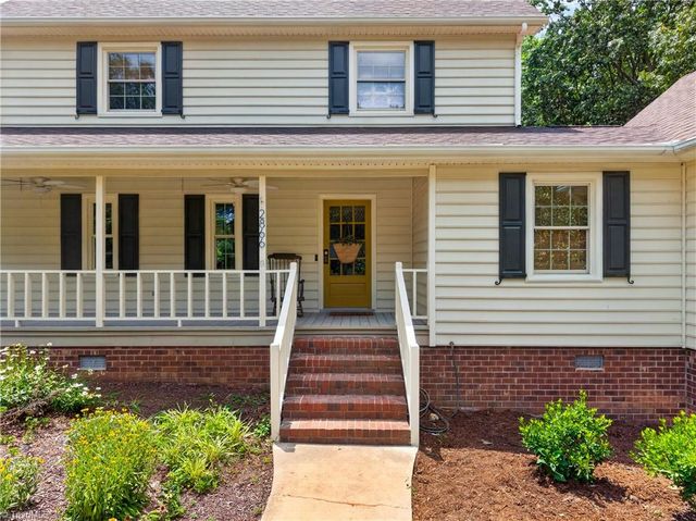 2866 Hickory Drive, Asheboro, NC 27205