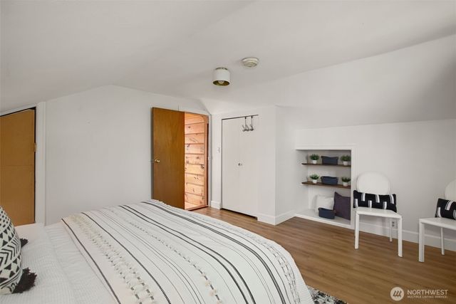 18806 4th Avenue S, Burien, WA 98148