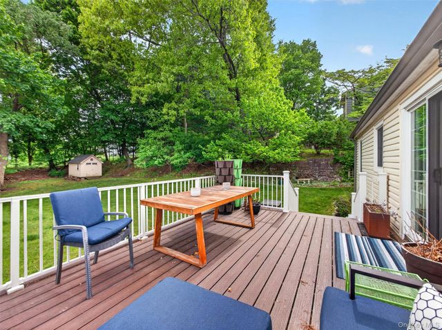 29 Christine Lane, Tappan, NY 10983