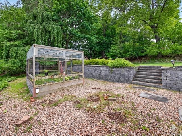 29 Christine Lane, Tappan, NY 10983
