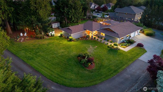 19828 SE 8th Street, Sammamish, WA 98074